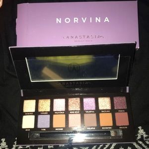 anastasia beverly hills norvina